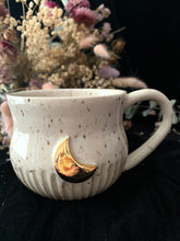 Load image into Gallery viewer, 35. Winter Witch mug - 450ml P