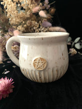 Load image into Gallery viewer, 26. Salem’s mug - 400ml P
